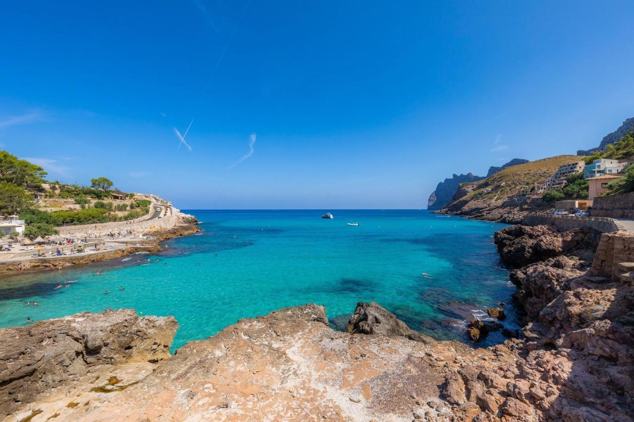 The Lovely Botana 1 Cala de Sant Vicenc Exteriör bild